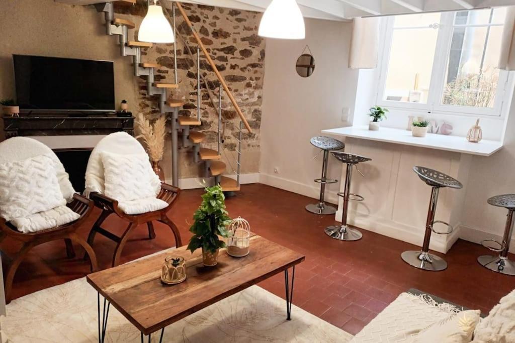 Charmant Duplex En Centre-Ville Le Mans Buitenkant foto