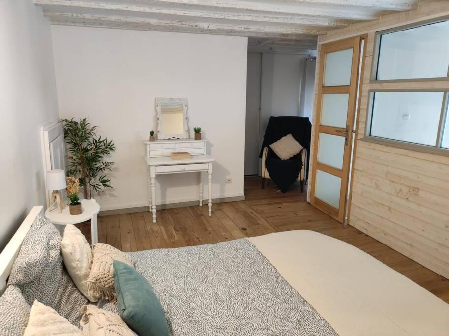 Charmant Duplex En Centre-Ville Le Mans Buitenkant foto